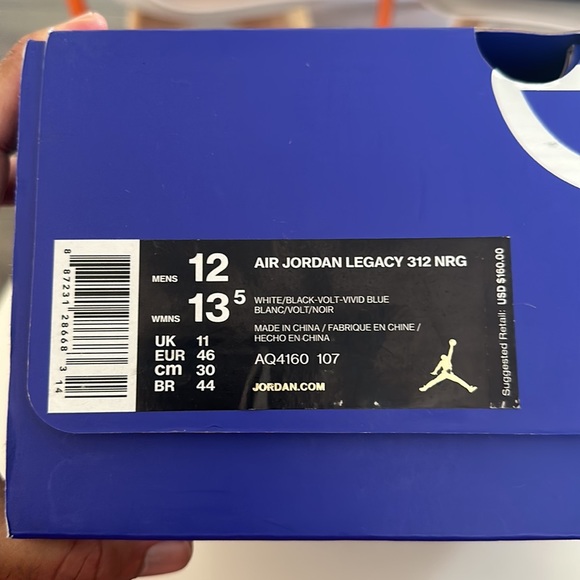 Nike Air Jordan Legacy 313 NRG White/Black-Volt - Picture 7 of 9